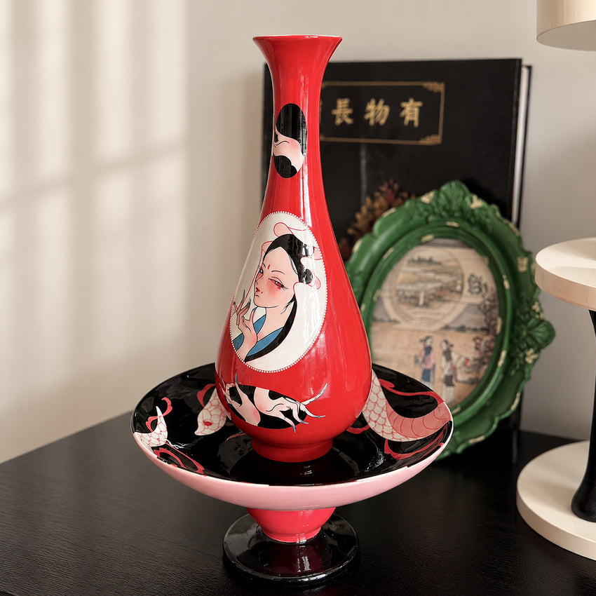 Guanyin Portrait Vase
